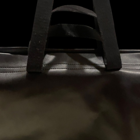 EXPRESSIONS NYC SOHO TOTE | Black |Vegan Leather | Shoulder Bag | - Picture 8 of 14